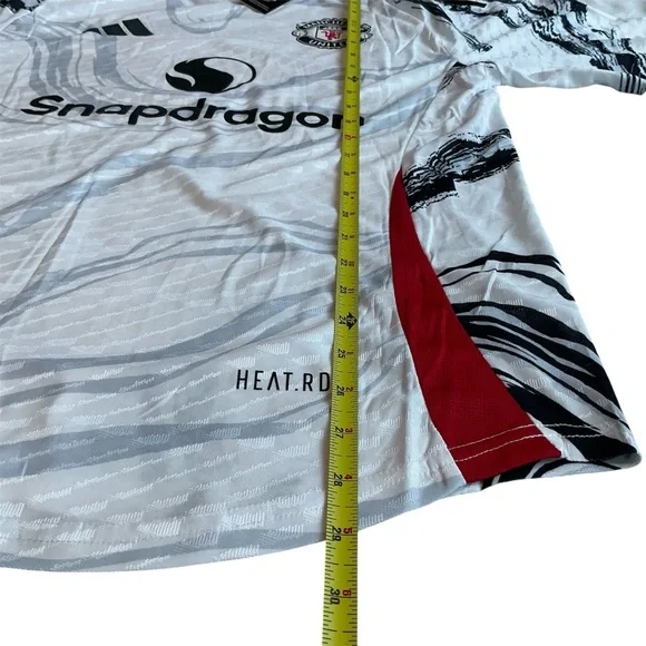 MANCHESTER UNITED 25/26 White Special Edition Adidas Size XL - Picture 9 of 13